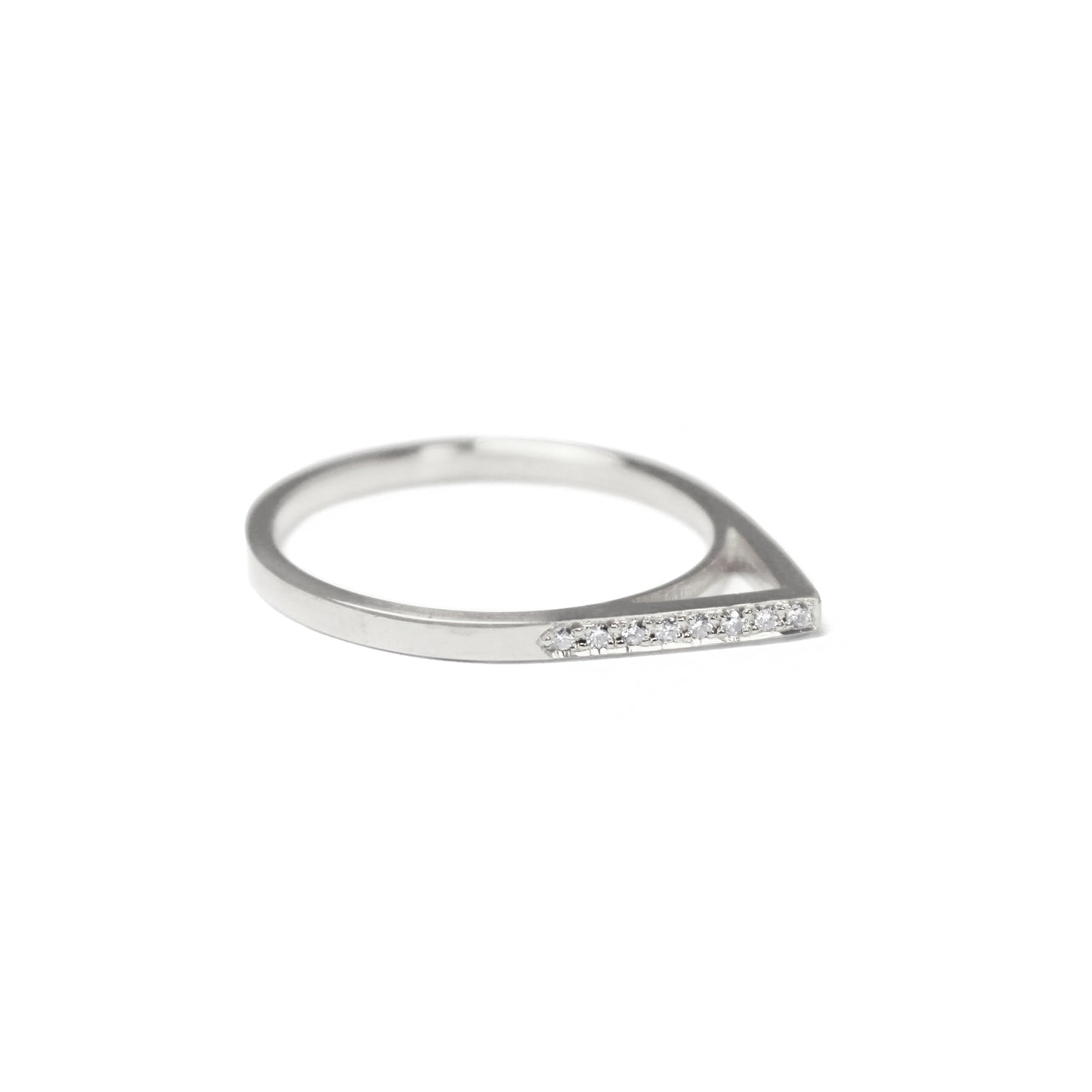 Apex Band With White Diamonds, Top