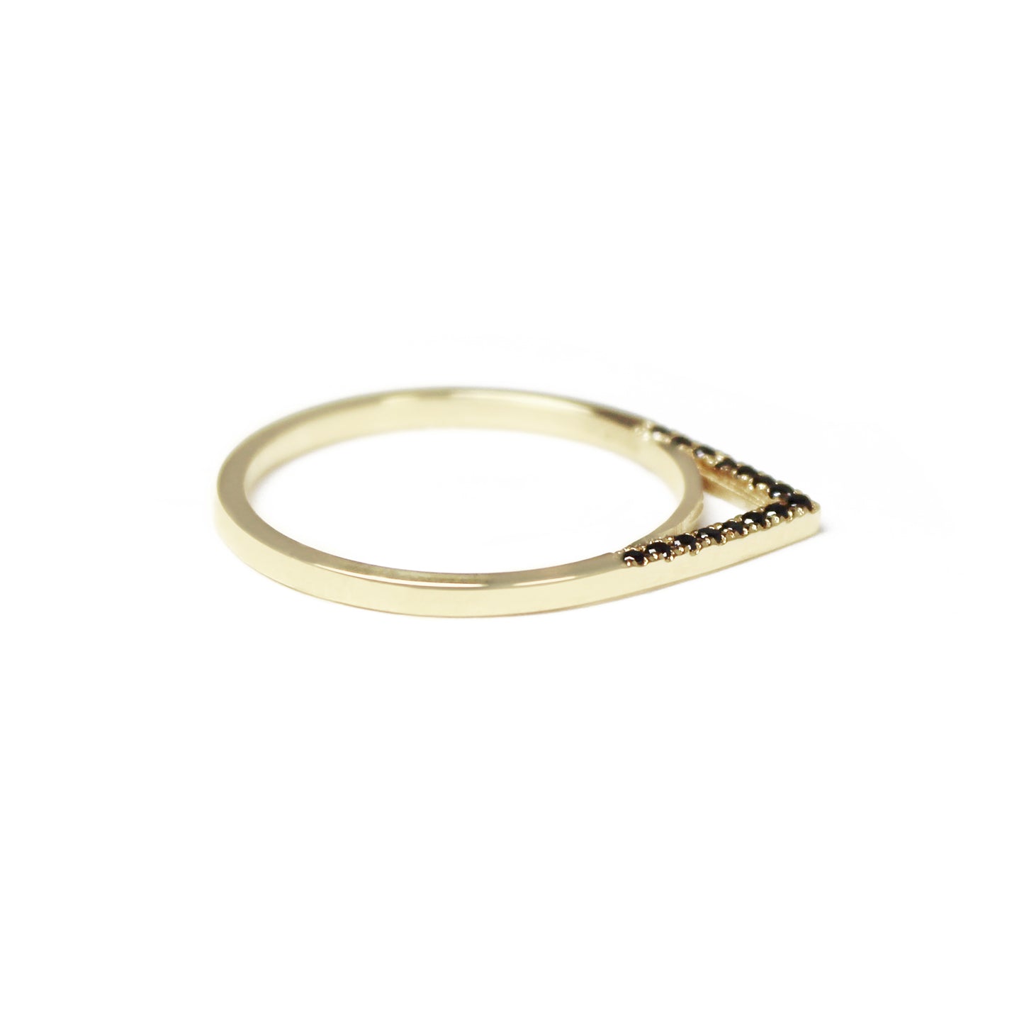 Apex Band With Black Diamonds, Side