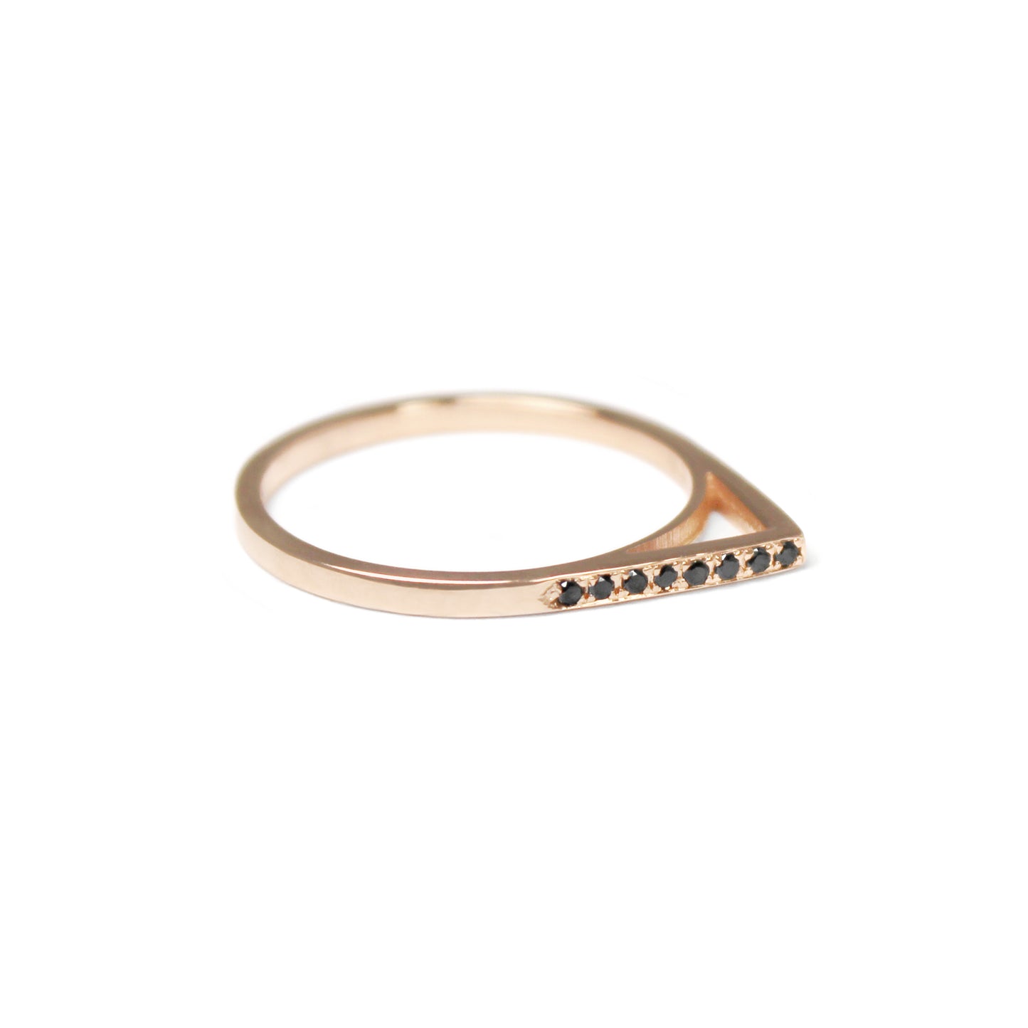 Apex Band With Black Diamonds, Top