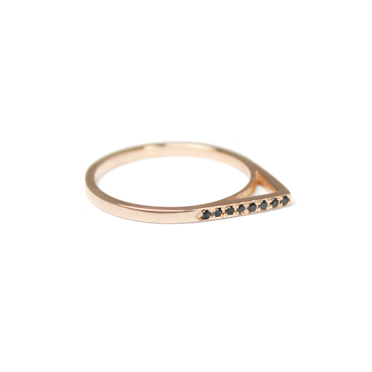 Apex Band With Black Diamonds, Top