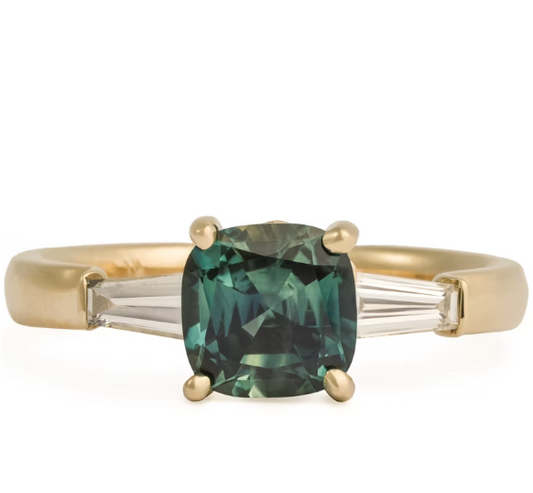 Sorrel 3-Stone Ring