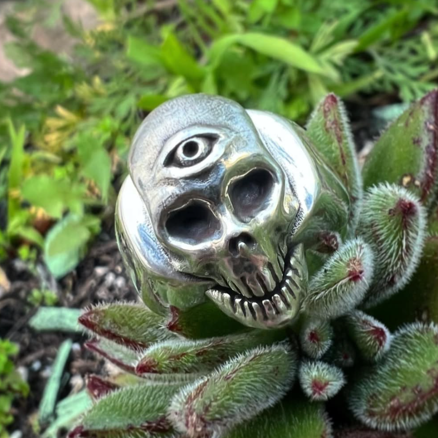 The Acolyte Skull Ring