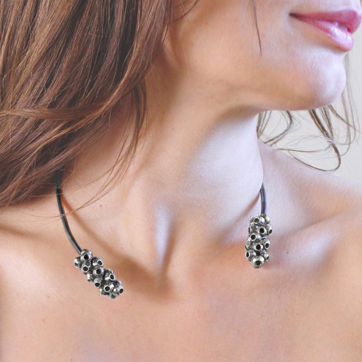Callistemon Pod Neck Cuff