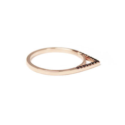 Apex Band With Black Diamonds, Side