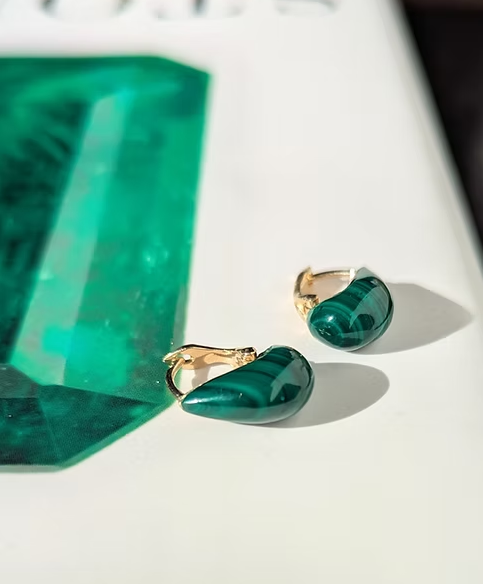 Mini Tumbler Malachite Huggie Earrings