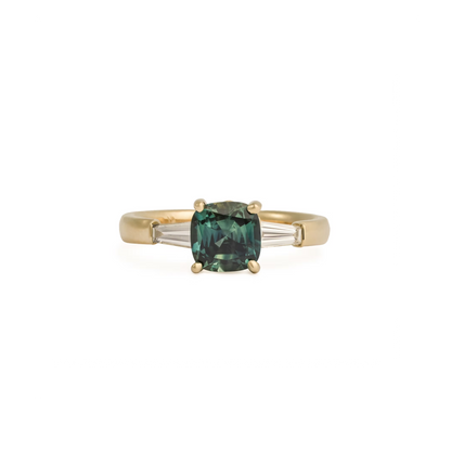 Sorrel 3-Stone Ring